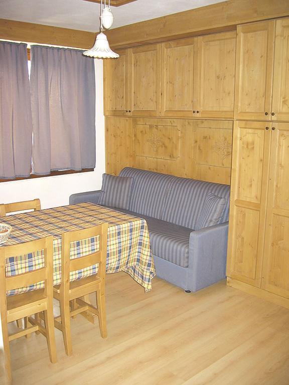 Apartamento Cornostella Foppolo Habitación foto